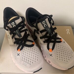 On Running Kids Cloud X White and Black Sneakers